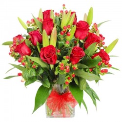 Florero con Rosas y Liliums Rojos