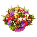 Cesta Mediana Lisianthus Morados y Gerberas Rojas