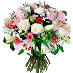 Ramo de Flores Blanco Liliums Rosa con Gerberas y Rosas Blancas