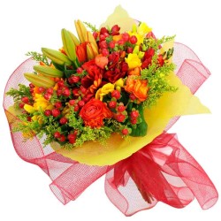 Ramos de Flores Mix Tonos Naranja cion Lilums Rosas y Gerberas más Follaje