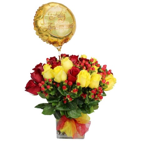 Florero con 24 rosas rojas y Amarillas + Globo feliz Aniversario